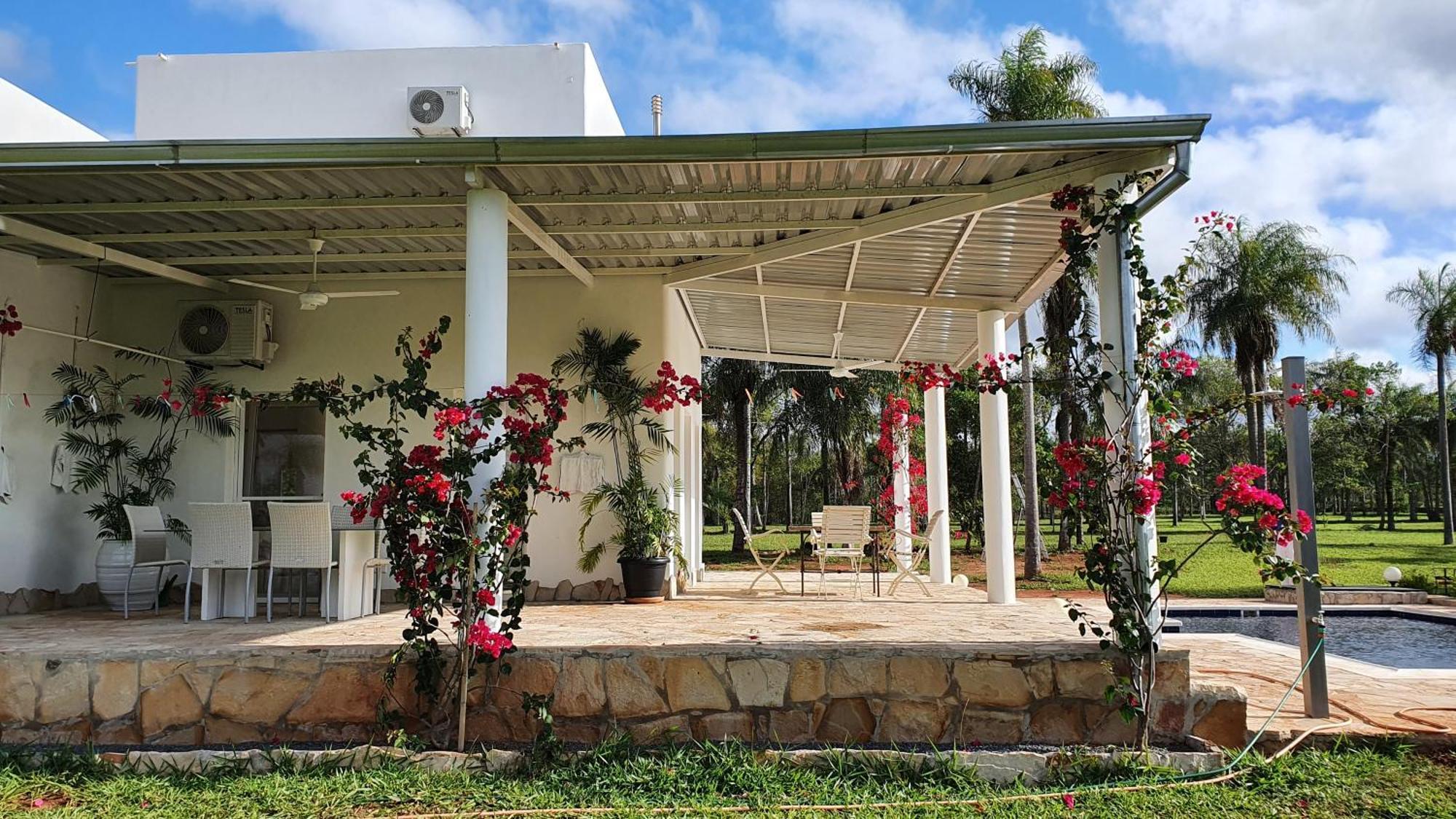 Residencia De Coco, Kuenstlerhaus In Piribebuy, Exterior photo